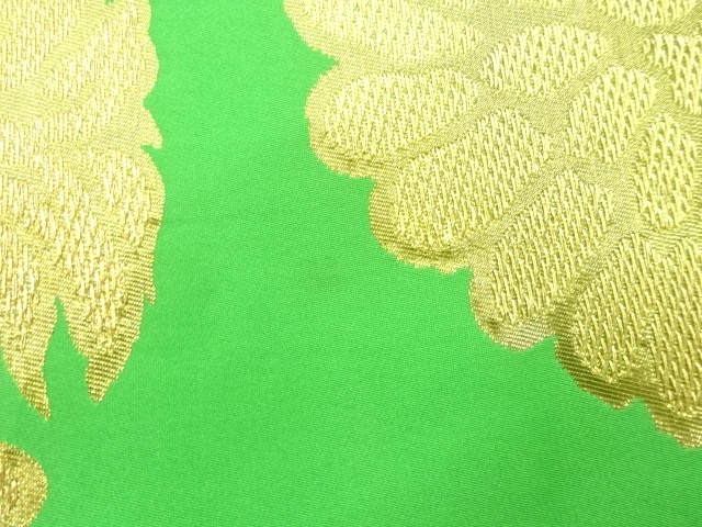  花喰い鳥模様織出し丸帯